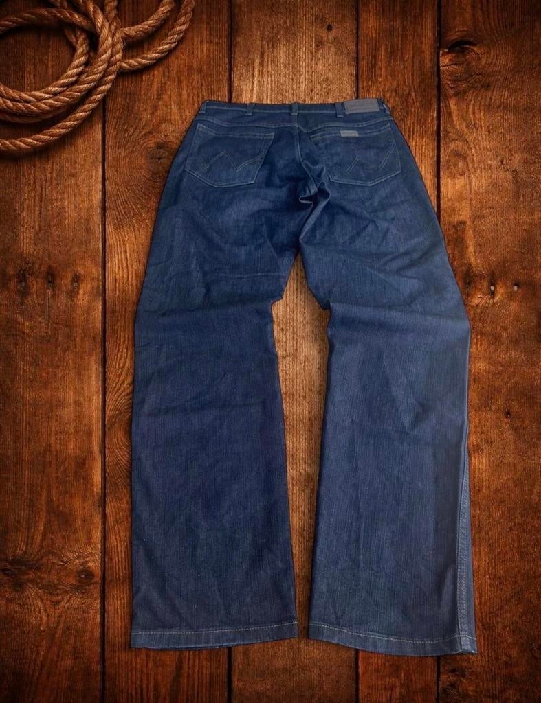 Wrangler Regular Fit Jeans W33 L34 Donkerblauw, Ophalen of Verzenden, Zo goed als nieuw, Blauw, W33 - W34 (confectie 48/50)
