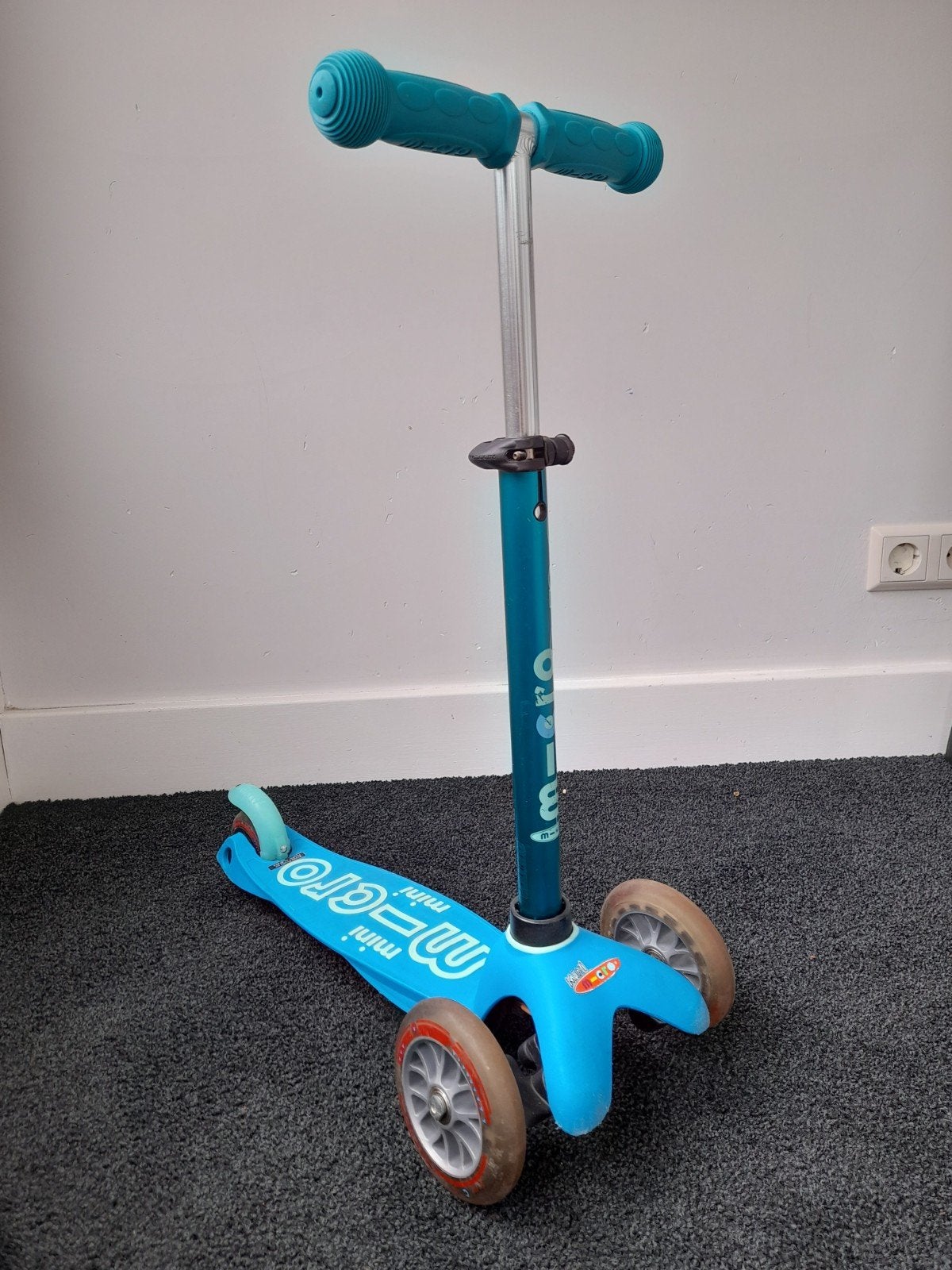 Micro Mini Step met zitje - 3 in 1 - turquoise, Fietsen en Brommers, Steps, Ophalen of Verzenden, Gebruikt, Gewone step, Micro Mini