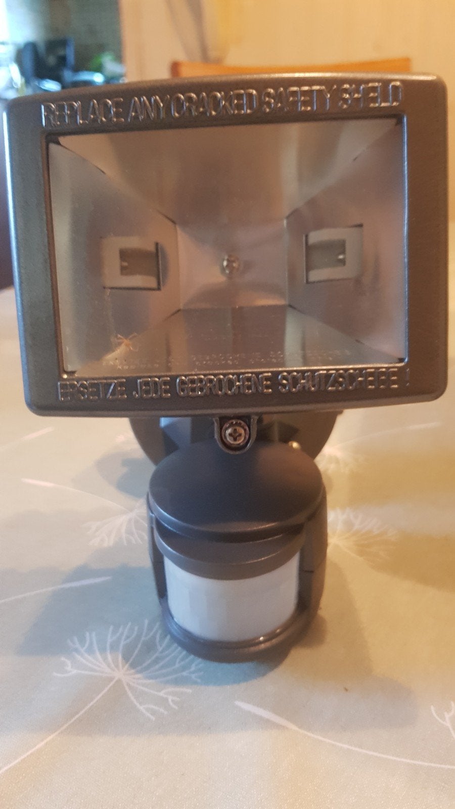 Elro halogeen buitenlamp, Wandlamp, Ophalen of Verzenden, Netvoeding, Nieuw