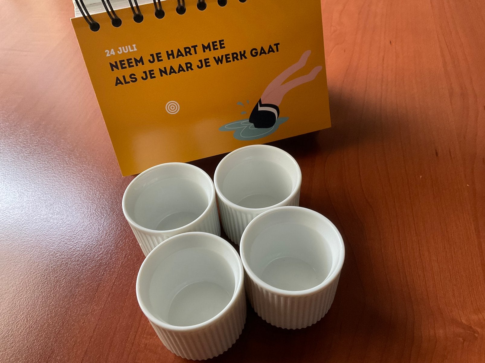 ARZBERG CANNELEE/eierdoppen, Huis en Inrichting, Keuken | Servies, Zo goed als nieuw, Porselein, Arzberg, Ophalen of Verzenden