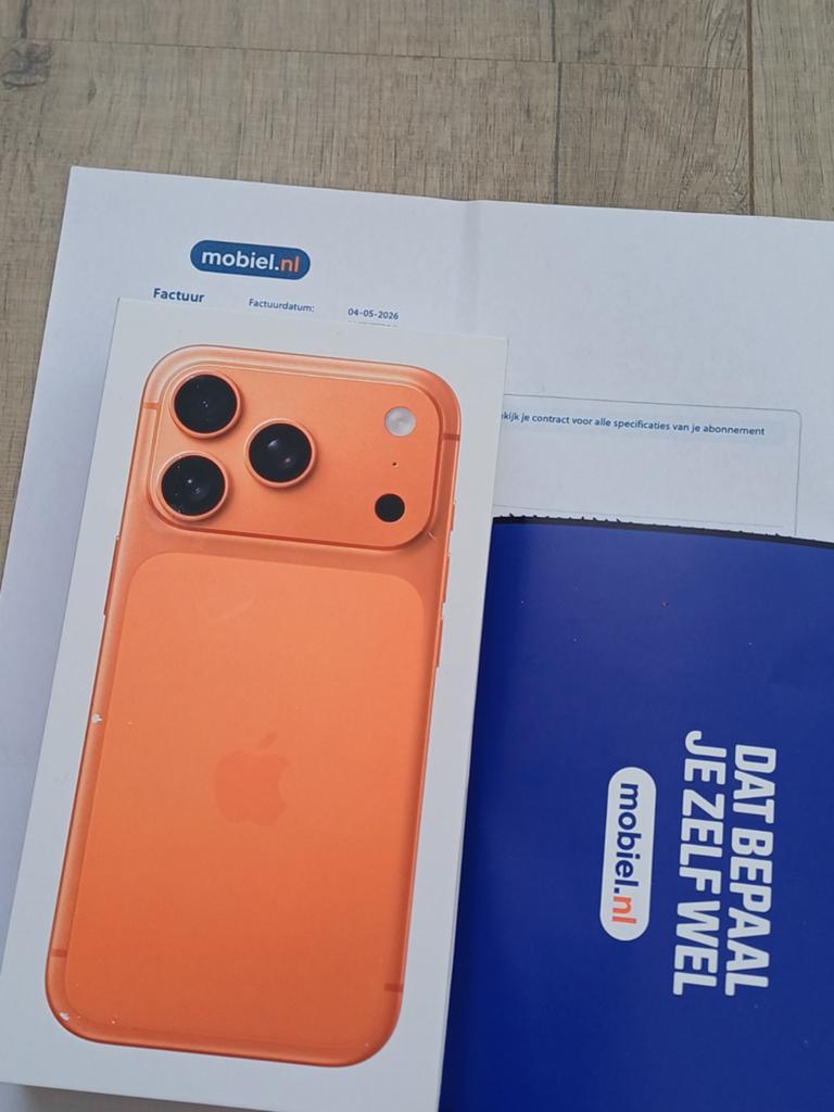 iPhone 17 Pro oranje 256gb ongeopend in doos met bon + cover, Ophalen, Nieuw, 256 GB