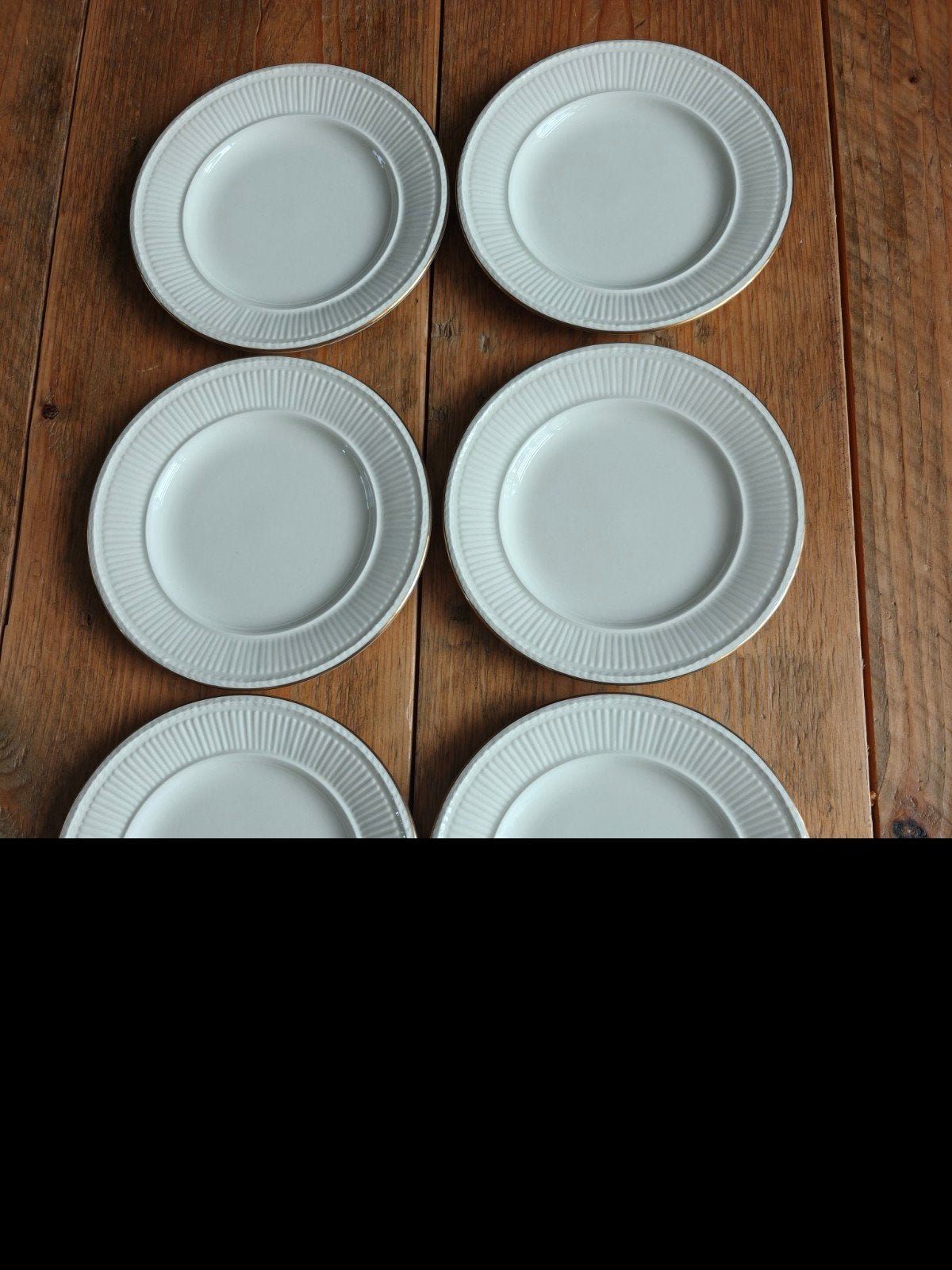 6 Wedgwood Edme Jubilee bordjes 16 cm met gouden randje, Ophalen