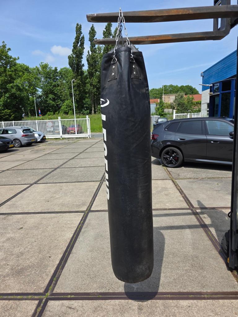 Legend Bokszak - Zwart, robuust en duurzaam 180cm, Ophalen of Verzenden, Gebruikt, Bokszak