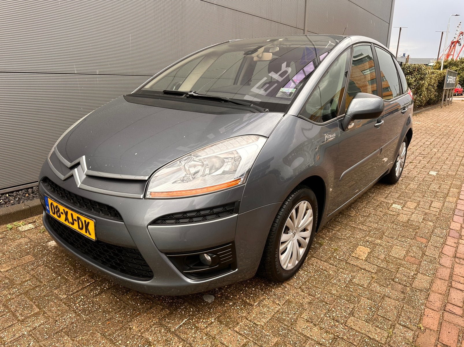 Citroën C4 1.8 16V 2007 Grijs NIEUWE APK!, Auto's, Citroën, Zwart, 4 cilinders, 1749 cc, 1445 kg