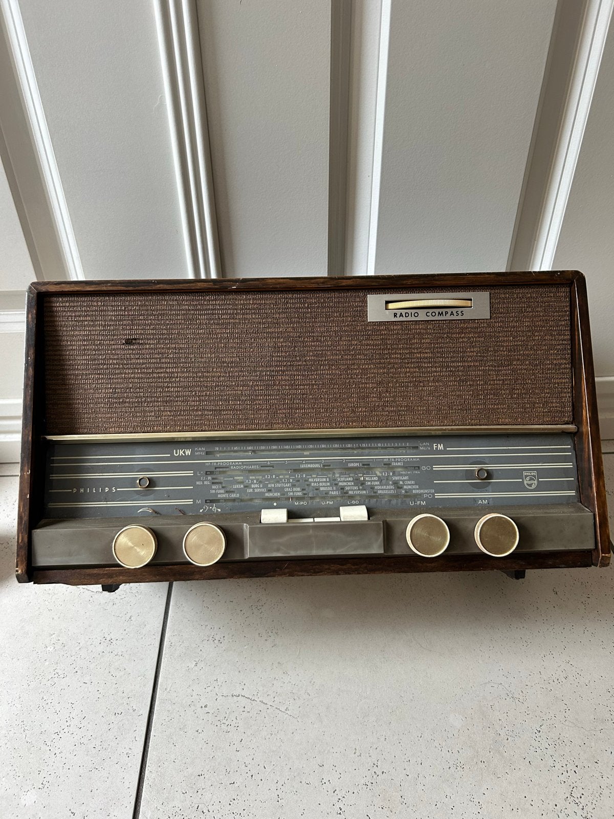 Vintage Philips Radio buizenradio geen idee of hij het doet, Ophalen, Gebruikt, Radio