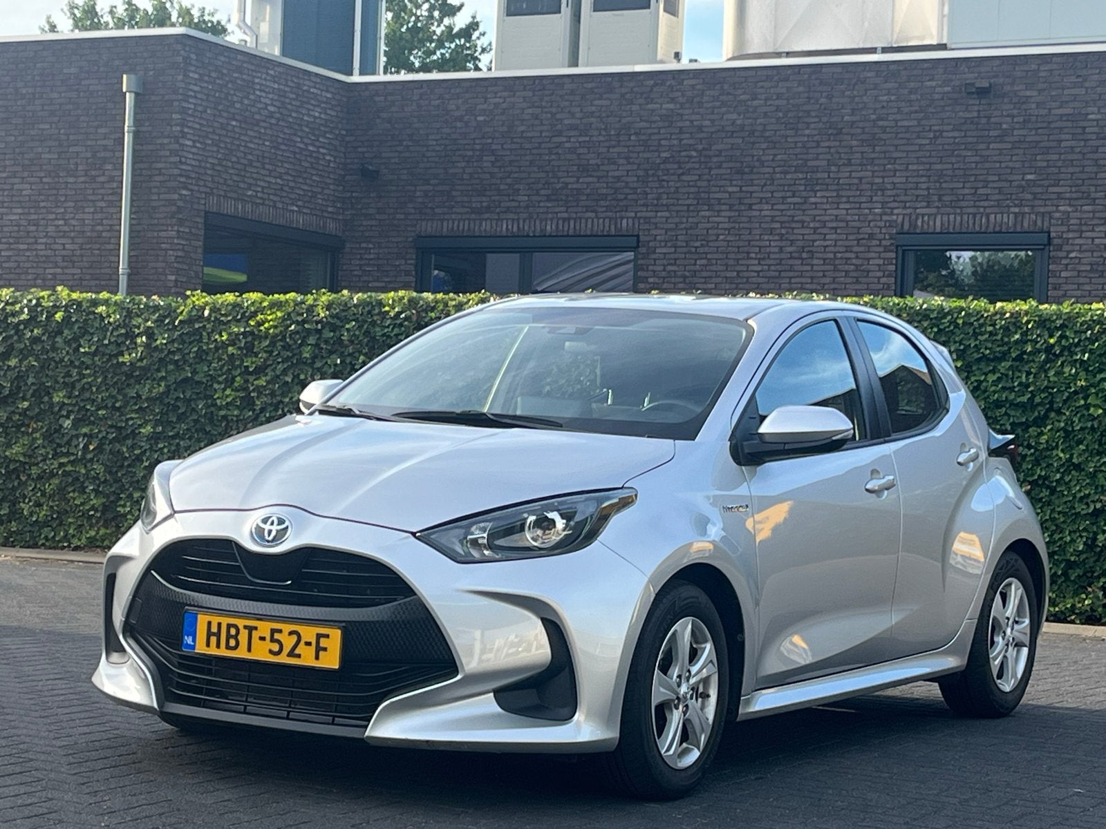 Toyota Yaris 1.5 Hybrid 116pk CVT 2021 Grijs, 450 kg, 450 kg, 1490 cc, Yaris