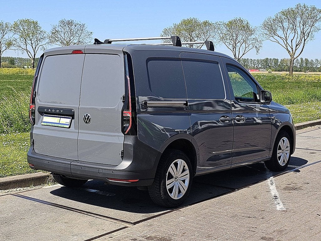 VOLKSWAGEN CADDY 2.0 102pk euro6 carplay!, Gebruikt, Volkswagen, 102 pk, 2 stoelen