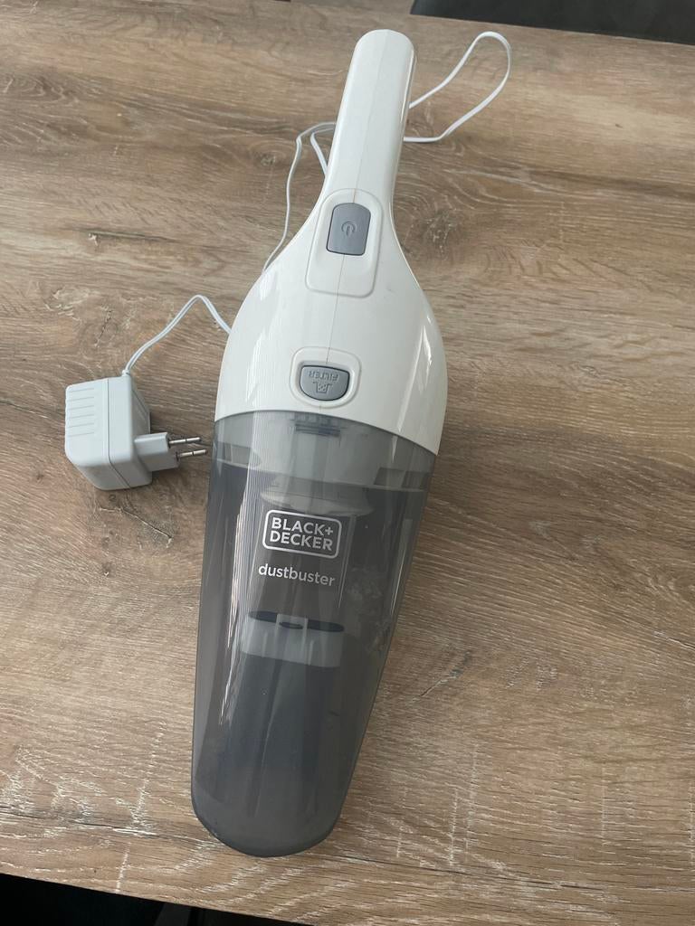 Black+Decker Dustbuster Kruimeldief - Handstofzuiger, Kruimeldief, Ophalen of Verzenden, Zo goed als nieuw, Minder dan 1200 watt