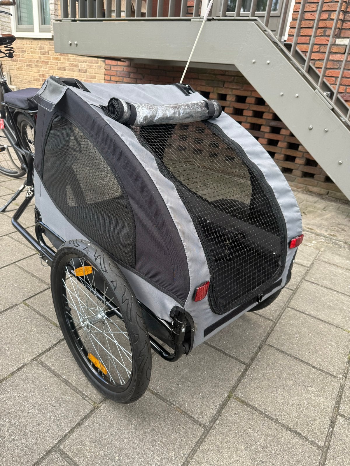 Hondenfietskar - Opvouwbaar en stevig, Ophalen, Opvouwbaar, 20 tot 40 kg, Zo goed als nieuw