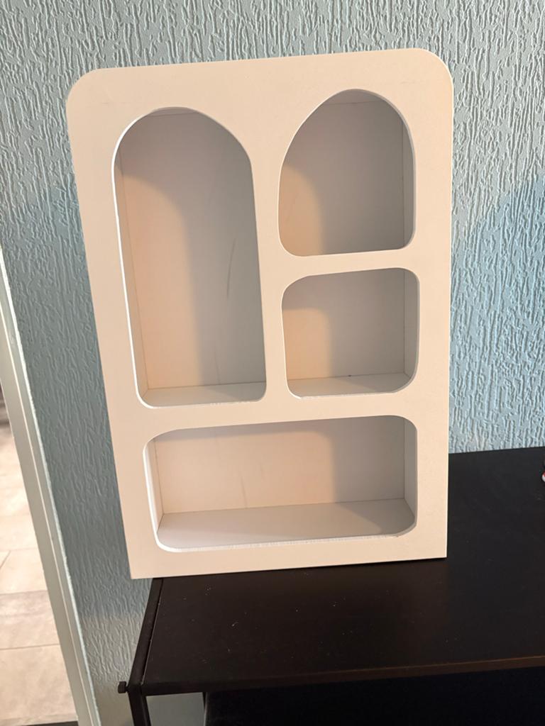 Wit wandrekje met vakken - Ideaal voor decoratie, Huis en Inrichting, Ophalen, Minder dan 50 cm, Zo goed als nieuw, Minder dan 25 cm