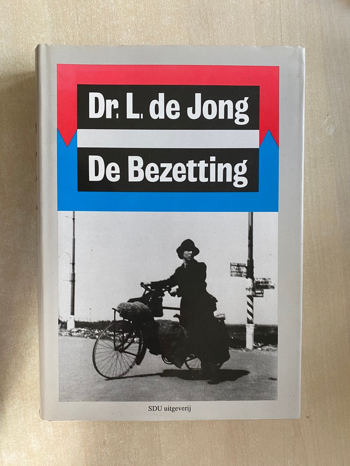 De bezetting (Dr. L. de Jong), Ophalen of Verzenden, Tweede Wereldoorlog, Zo goed als nieuw, Algemeen