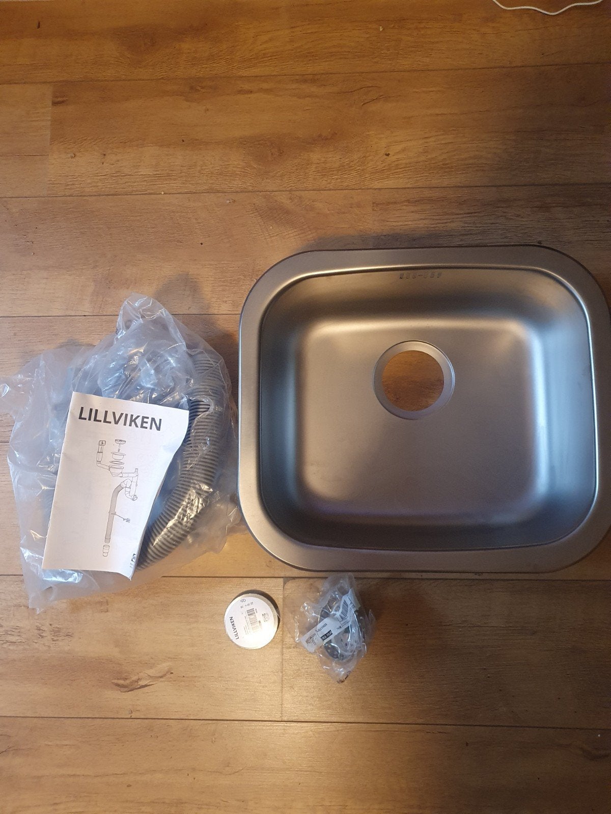 Nieuw! IKEA FYNDIG Inbouwspoelbak met LILLVIKEN sifon en sto, Ophalen, Overige typen, IKEA, Metaal
