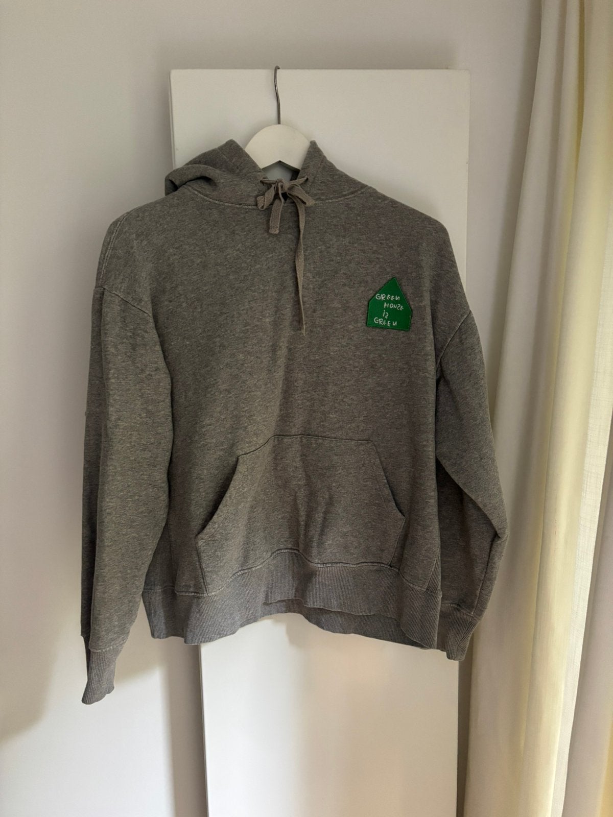 Coco capitan x zara grijze sweater,hoodie licht grijs,maat S, Kleding | Dames, Truien en Vesten, Ophalen of Verzenden, Zo goed als nieuw