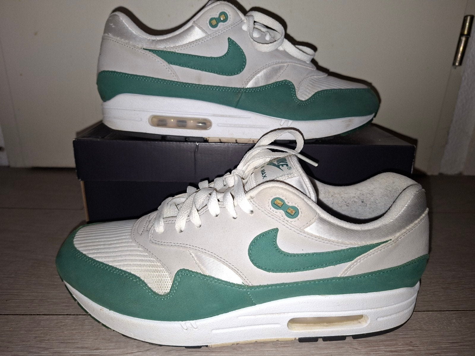 Nike air max 1 Anniversery EverGreen Aura, Kleding | Heren, Overige kleuren, Nike, Ophalen of Verzenden, Sneakers of Gympen