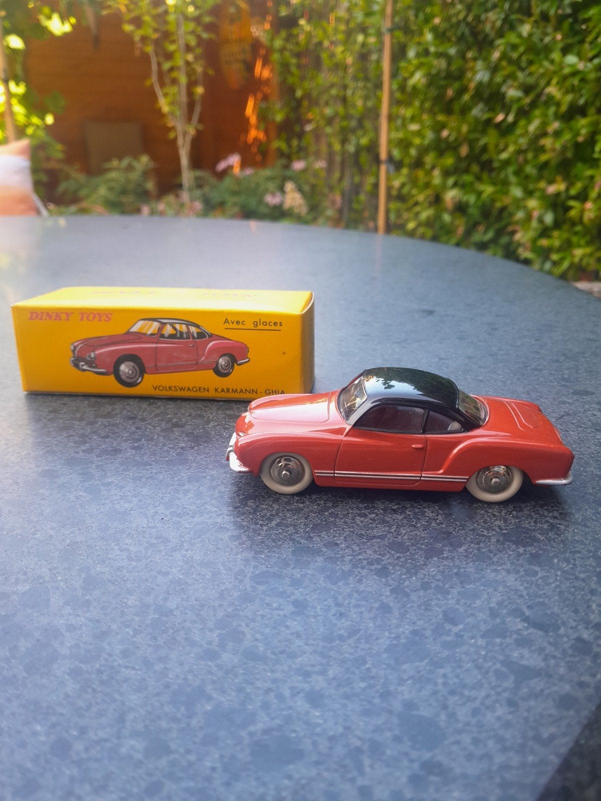 volkswagen karman ghia Dinky Toys, Ophalen, Nieuw, Auto, Dinky Toys