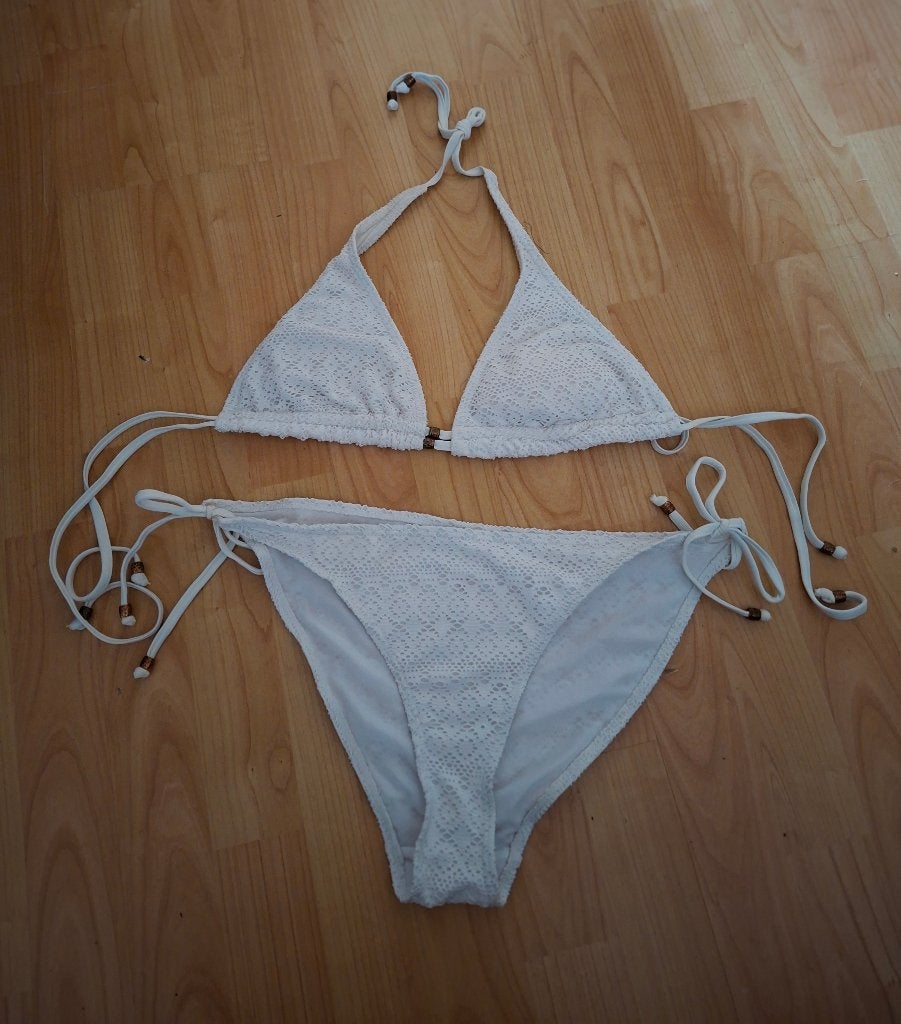 Prachtige Witte bikini, Kleding | Dames, Verzenden, Wit, Banana Moon, Zo goed als nieuw
