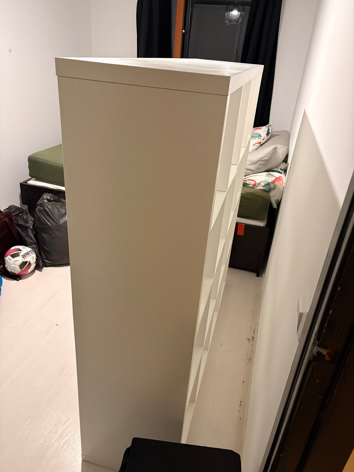 Foto 4 van IKEA Kallax 4x4 vakkenkast wit