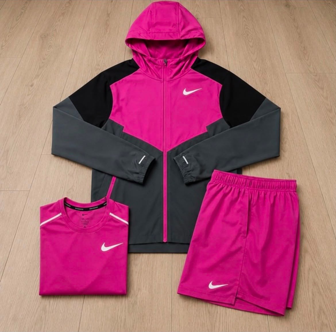 nike set, Kleding | Dames, Sportkleding, Verzenden, Zo goed als nieuw, Maat 46/48 (XL) of groter