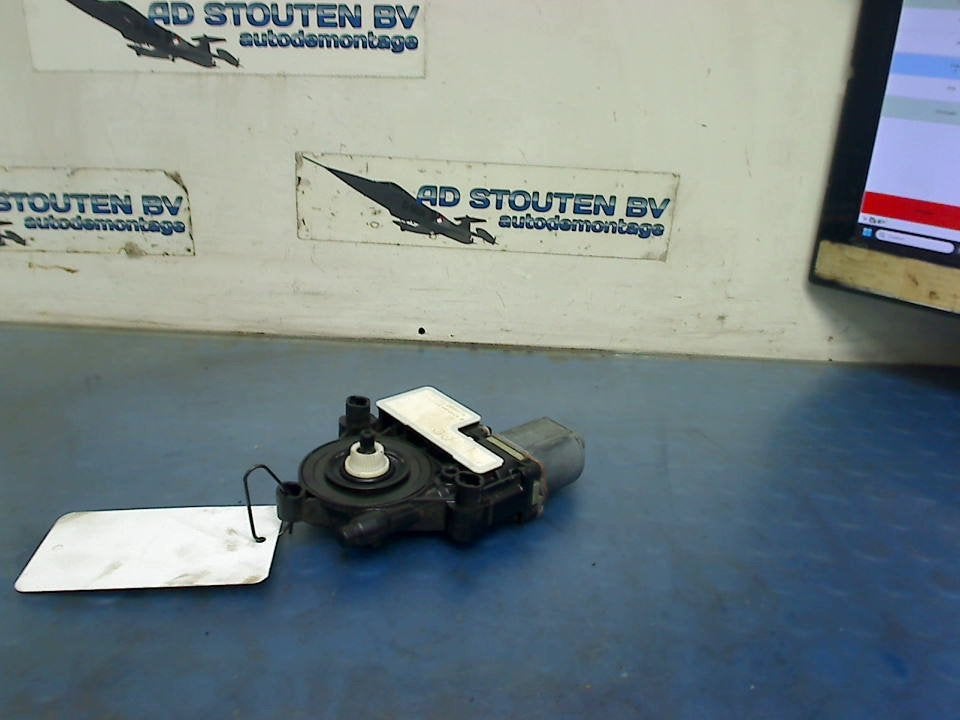 Motor Raammechaniek Links Achter Golf VIII (CD1) 2021, Gebruikt, Volkswagen, Volkswagen AG, Kundenbetreuung@volkswagen.de