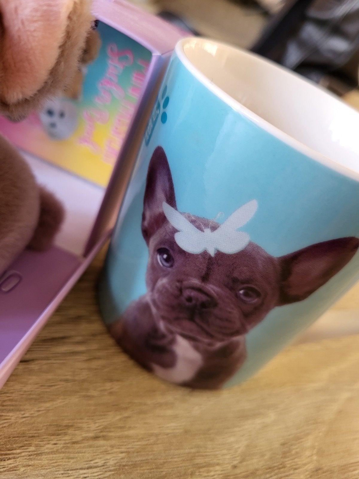 Knuffel Franse Bulldog met mok - Bibi the Frenchie, Overige merken, Overige karakters, Klein (minder dan 20 cm), Bruin
