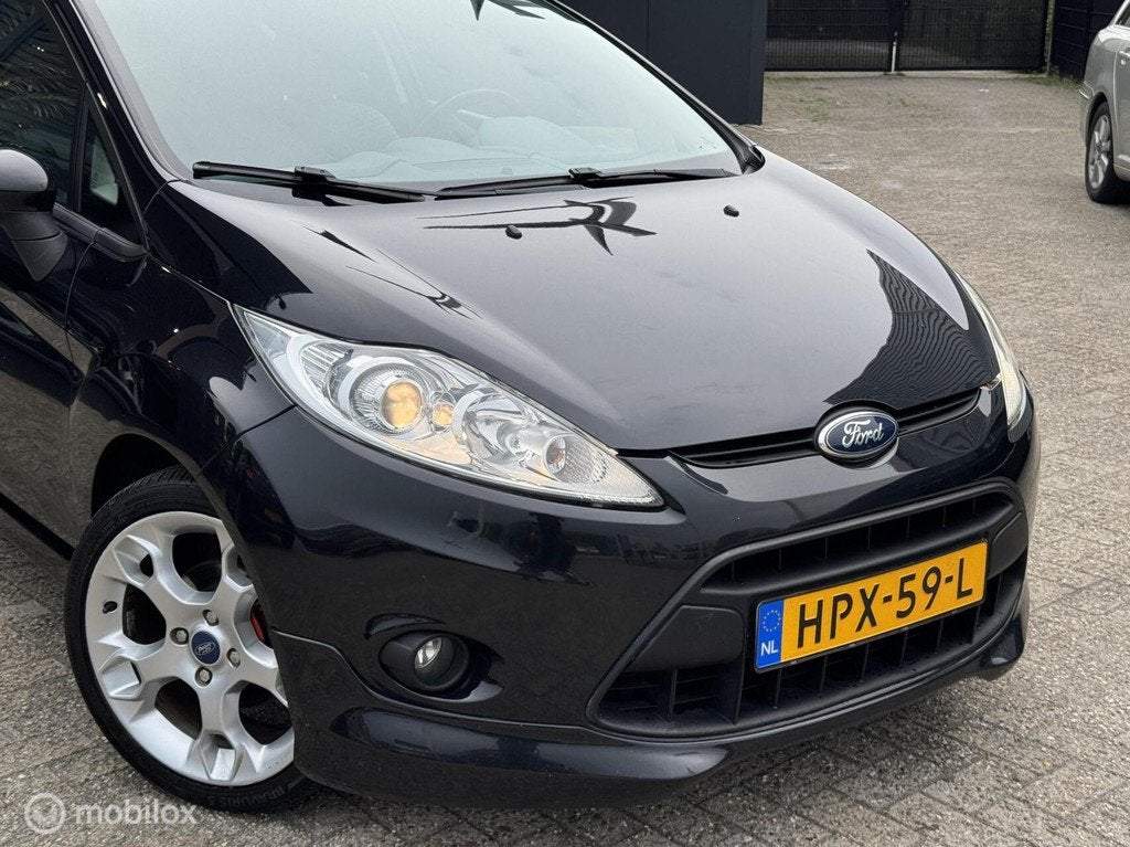 Ford Fiesta 1.6 Sport - Elektra Pakket - Airco -, Gebruikt, 4 cilinders, Electronic Stability Program (ESP), Zwart