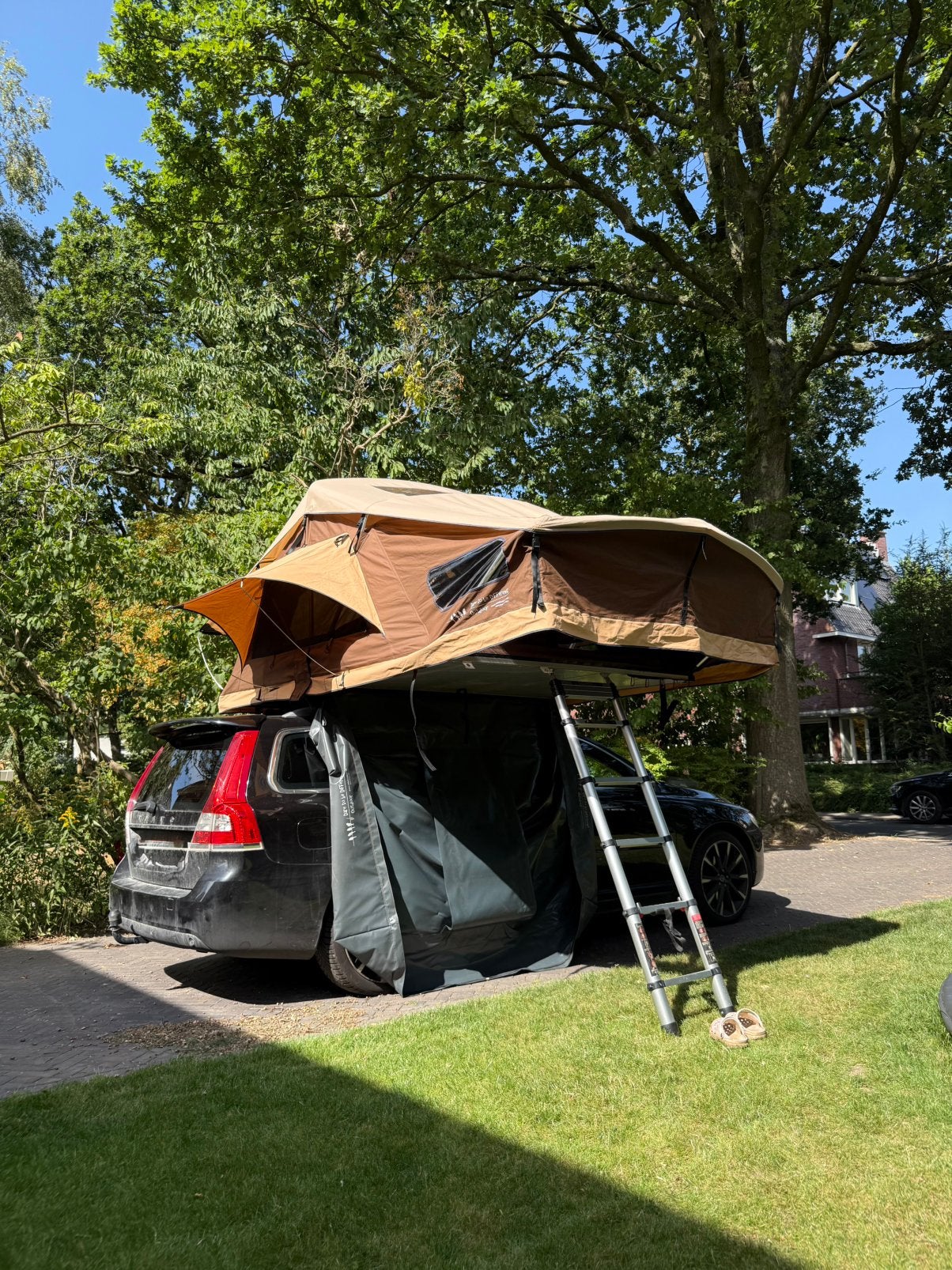 Dare to be Different 180L Deluxe daktent (2023) - compleet, Ophalen, Zo goed als nieuw, Tot en met 4