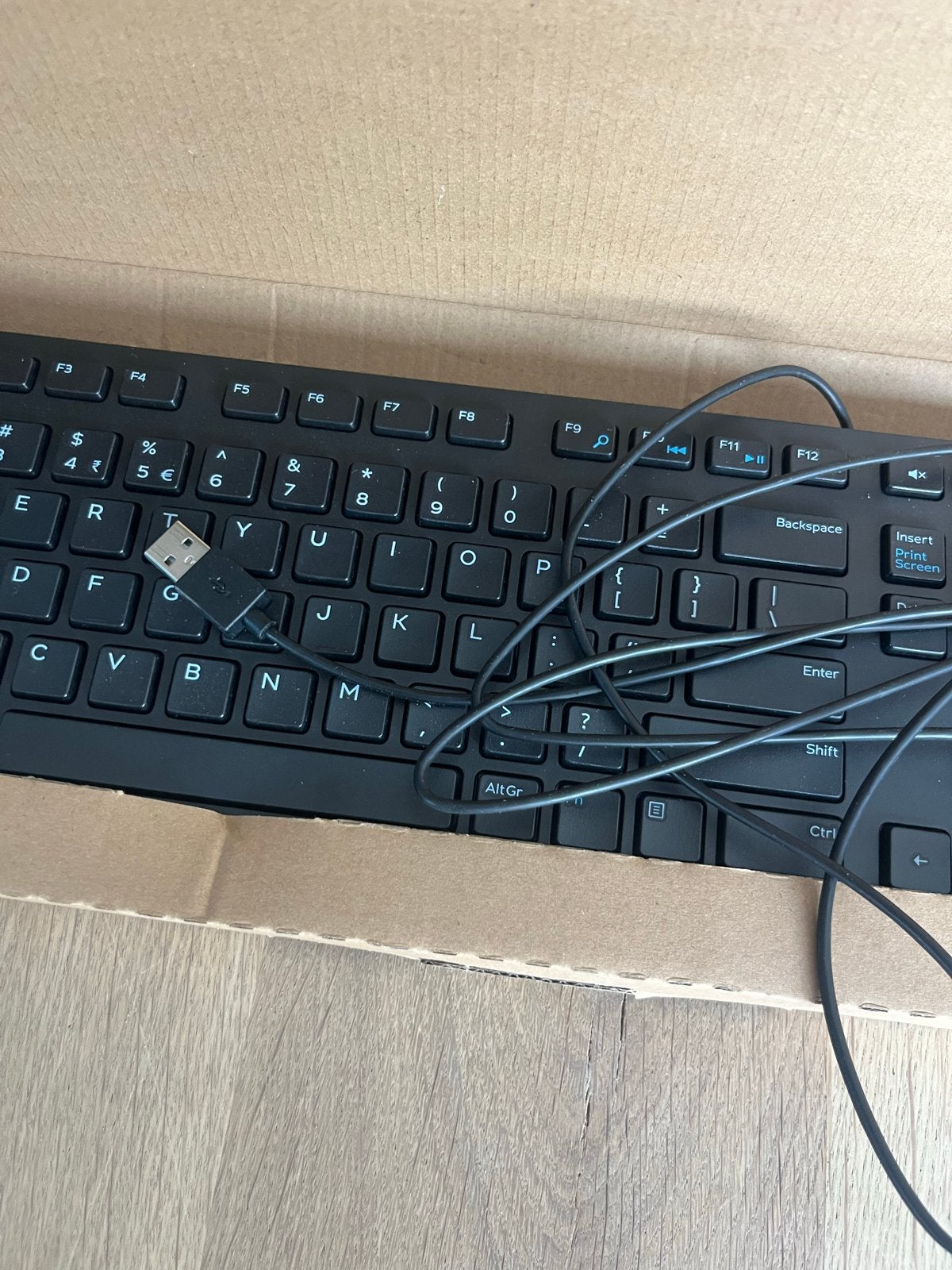 Dell bedraad toetsenbord - Qwerty - Nieuw in doos, Nieuw, Ophalen of Verzenden, Qwerty, Numeriek gedeelte