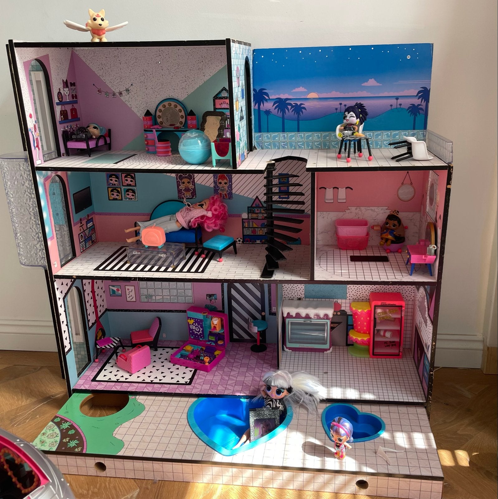 L.O.L. Surprise! OMG Huis + inboedel en poppen
