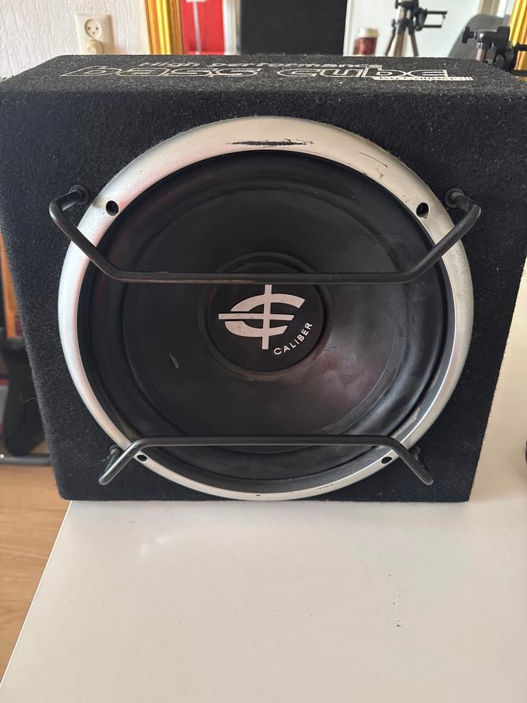 Caliber BC112SA actieve subwoofer 600W, Ophalen of Verzenden, Zo goed als nieuw