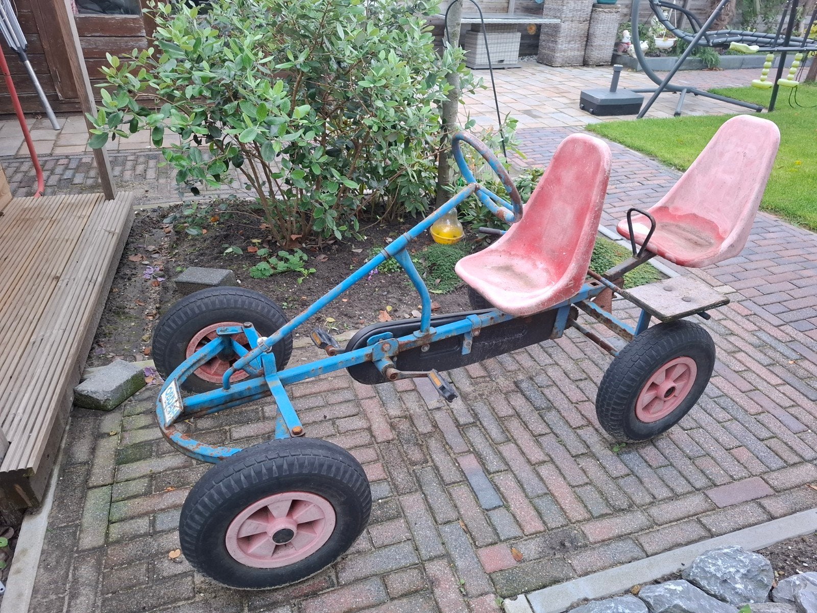 Skelter met 2 stoeltjes - opknapper of zo gebruiken, Ophalen, Gebruikt, Overige merken, Duozit