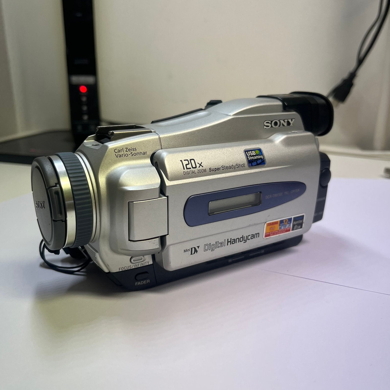 Sony DCR-TRV16E MiniDV Videocamera Compleet Handycam, Mini dv, //, 20x of meer, Ophalen of Verzenden