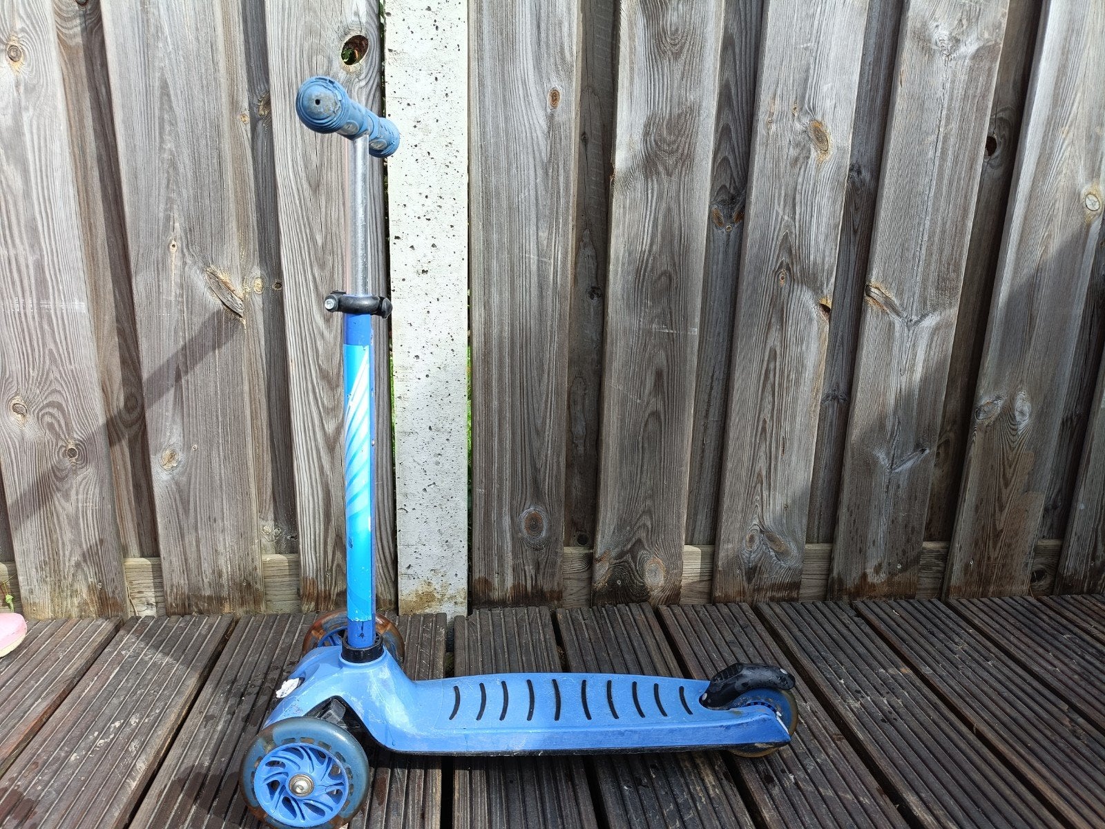 Blauwe kinderstep met 3 wielen, Ophalen, Gebruikt, Gewone step, Onbekend
