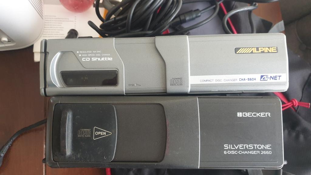 Becker Silverstone Alpine shutlle cd wisselaar  autoradio, Ophalen of Verzenden