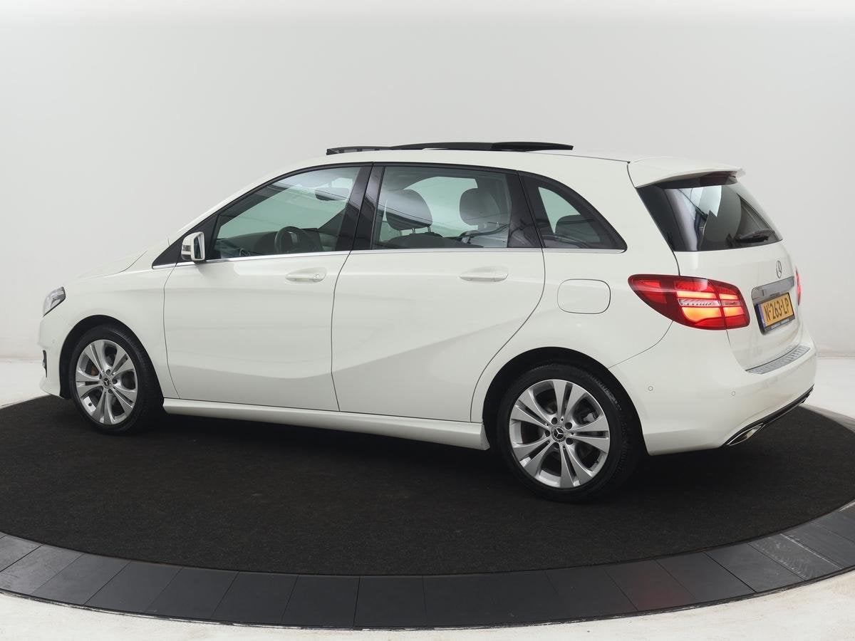 Mercedes-Benz B-klasse 200 Prestige | Panoramadak | Half led, Auto's, 1325 kg, Gebruikt, Wit, Bedrijf