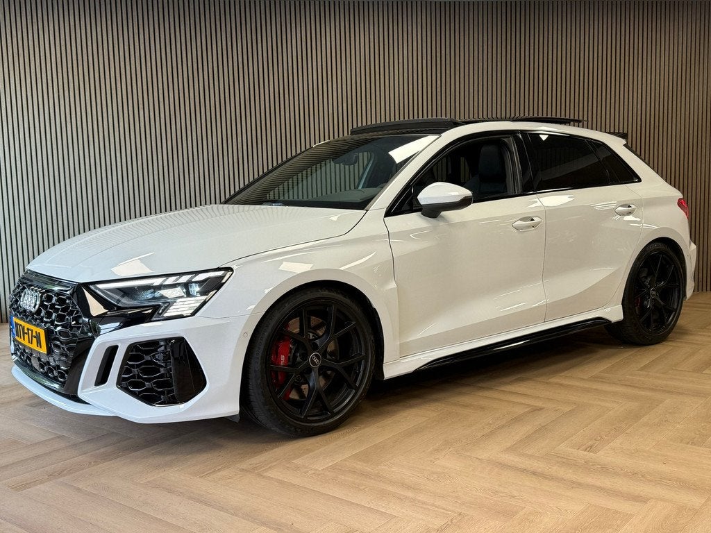 Audi RS 3 Sportback 2.5 TFSI RS3 QUATTRO 400PK PANO LED CAM, Automatische klimaatregeling, Gebruikt, RS3, Met garantie (alle)