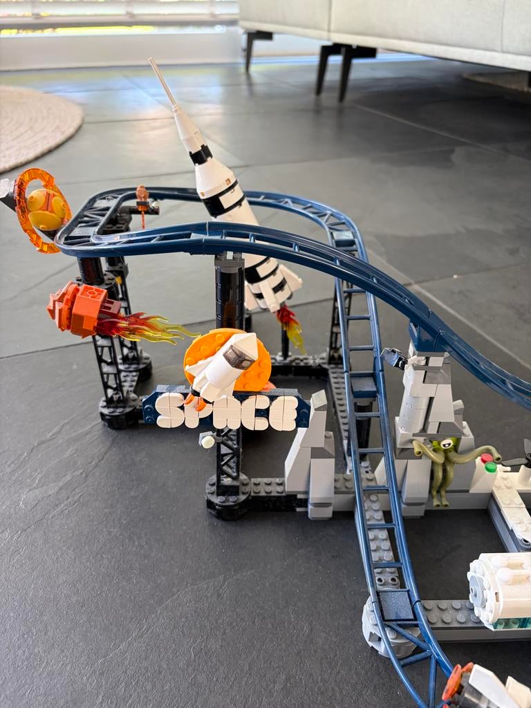 Lego Creator Expert 10261 Ruimteachtbaan, Ophalen, Zo goed als nieuw