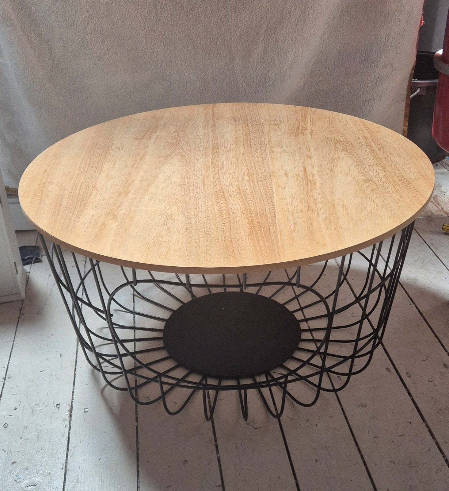 Nieuwe ronde salontafel met opbergruimte, Minder dan 50 cm, Rond, Minder dan 50 cm, Zo goed als nieuw
