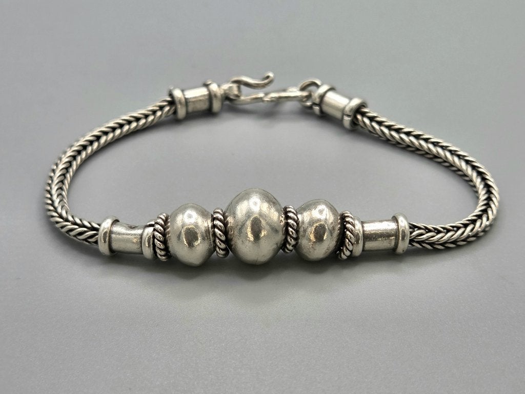 Zilveren bolletjes armband. 2026/413, ., Ophalen of Verzenden, Zo goed als nieuw, .