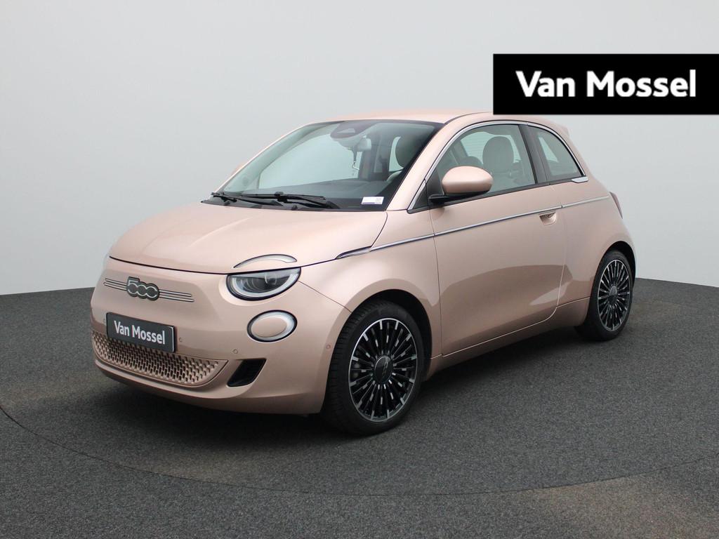 Fiat 500 500e 42 kWh La Prima 119PK | Adaptieve Cruise Contr, Auto's, Stof, Gebruikt, 118 pk, Overige kleuren