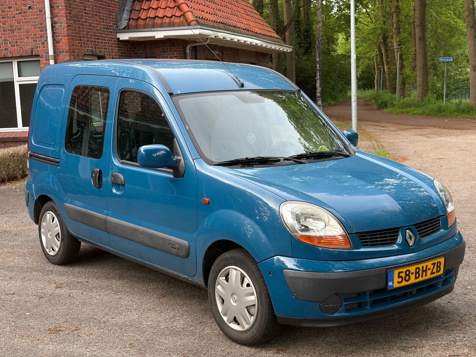 Renault Kangoo 1.5 DCI 2003 MARGE Trekhaak Zijschuifdeur, Stof, 4 cilinders, Sound system, Origineel Nederlands