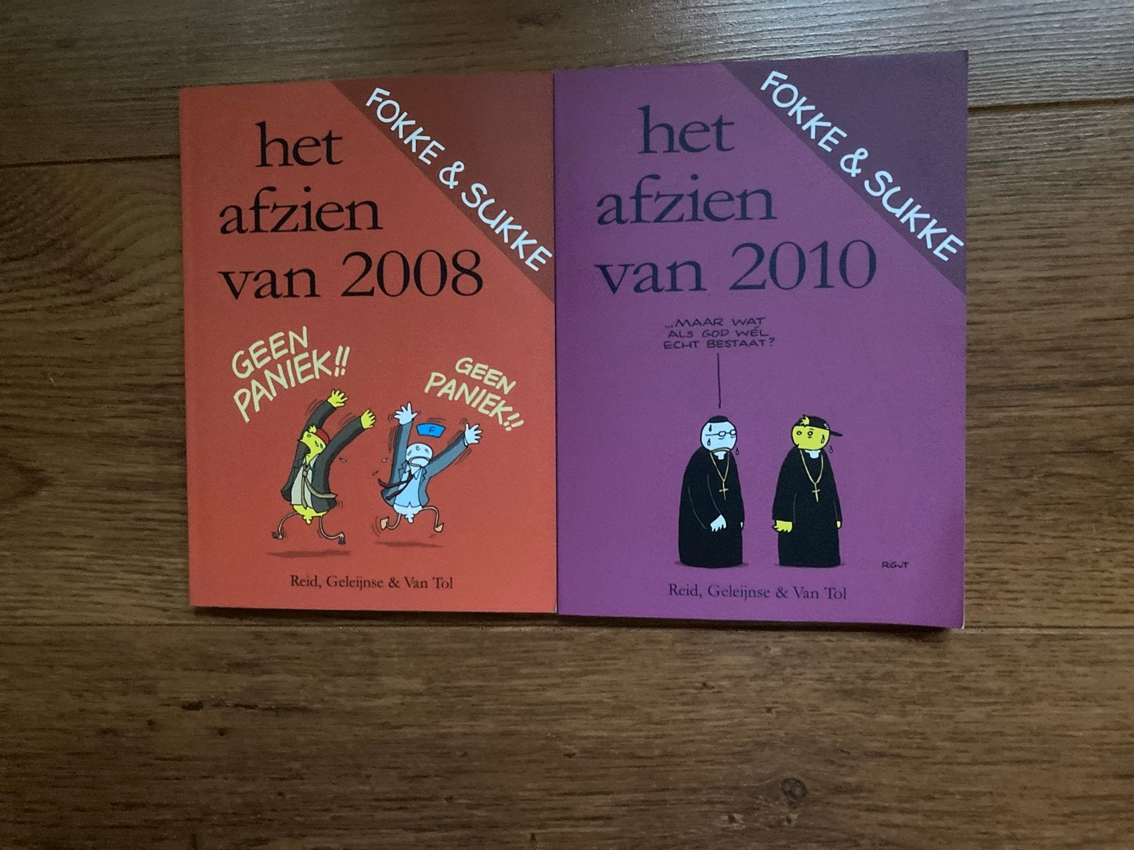 Fokke & Sukke: Het Afzien van 2008 & 2010 (2 stripboeken), Meerdere stripboeken, Ophalen of Verzenden, Gelezen