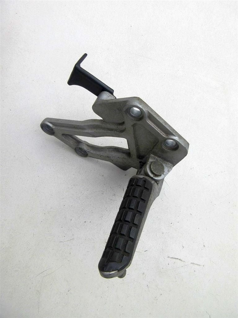 Kawasaki GPX600 voetsteun rechts footstep voetstep GPX 600 R, Ophalen of Verzenden, Gebruikt