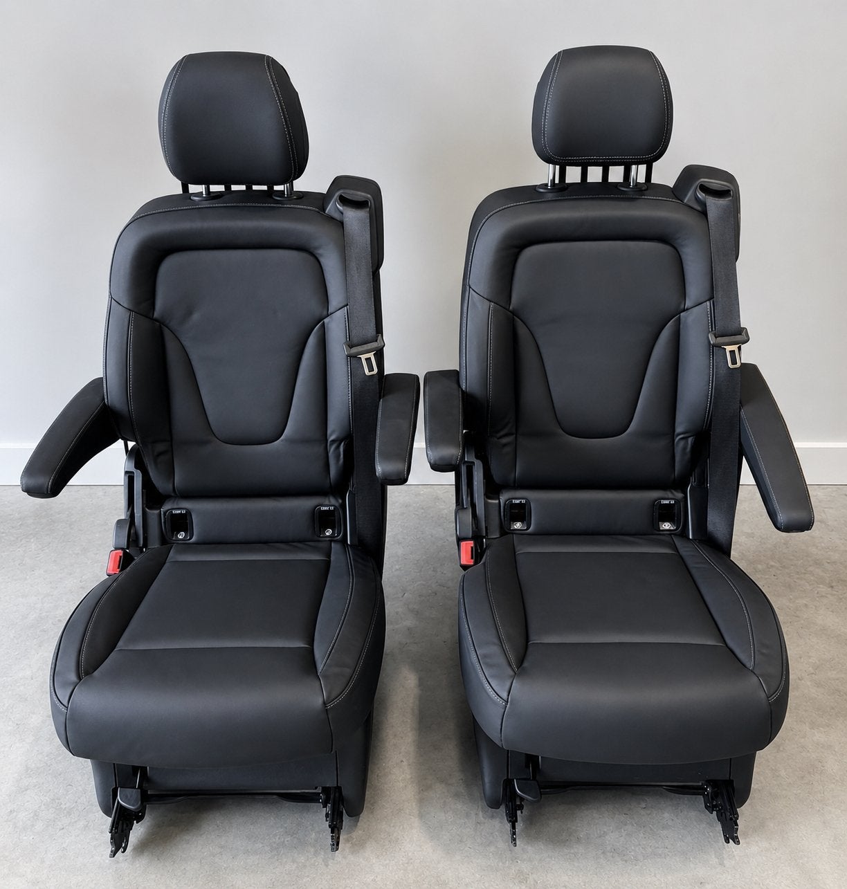 Mercedes V-klasse W447 LUGANO leren stoelen van AMG 2021, Ophalen of Verzenden, Gebruikt, Mercedes-Benz