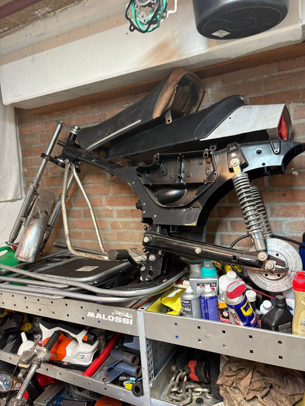 zundapp + grote partij onderdelen (ks50/529/517/gts), Ophalen, Gebruikt, Frame