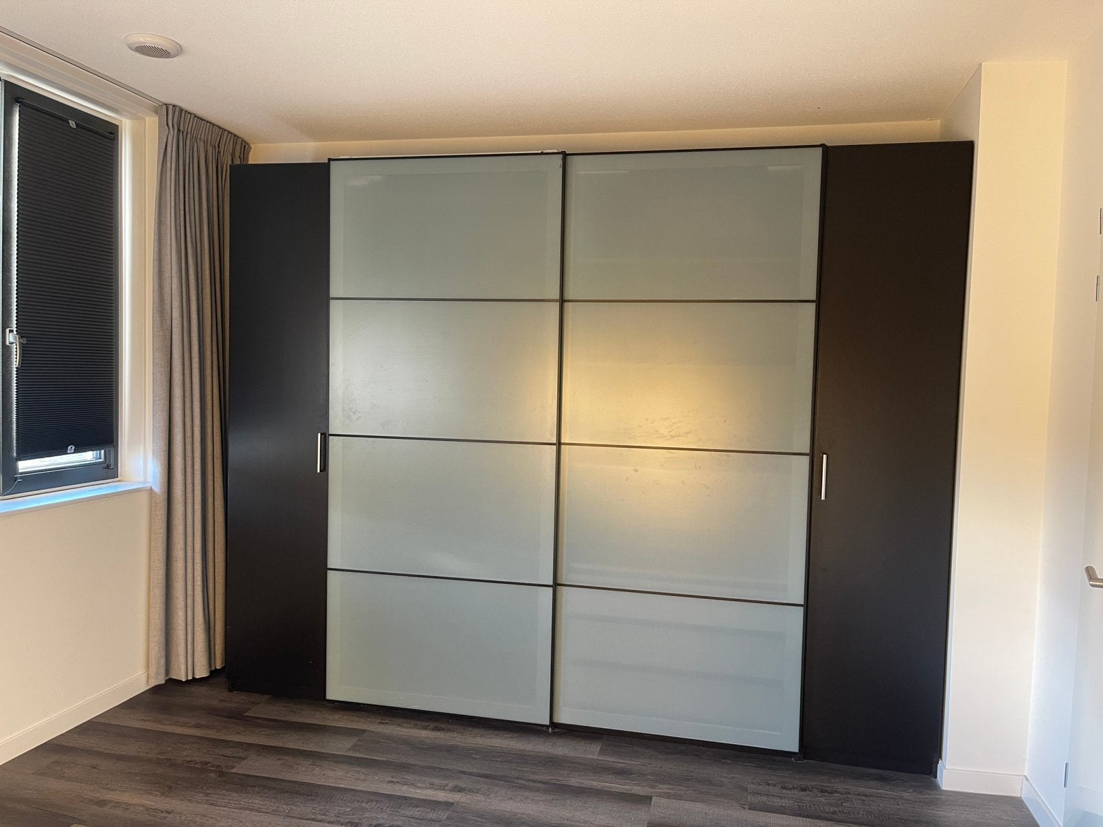 IKEA PAX Wardrobe – Sliding Glass Doors – Must Go, Gebruikt, 200 cm of meer, 200 cm of meer, Modern