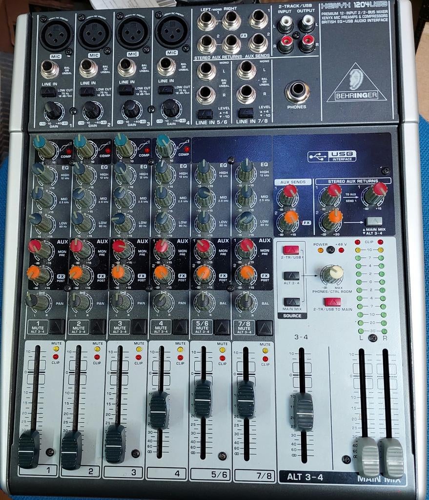 Behringer Xenyx 1204USB Mixer - Zo goed als nieuw, Muziek en Instrumenten, Ophalen of Verzenden, Zo goed als nieuw, 10 tot 20 kanalen