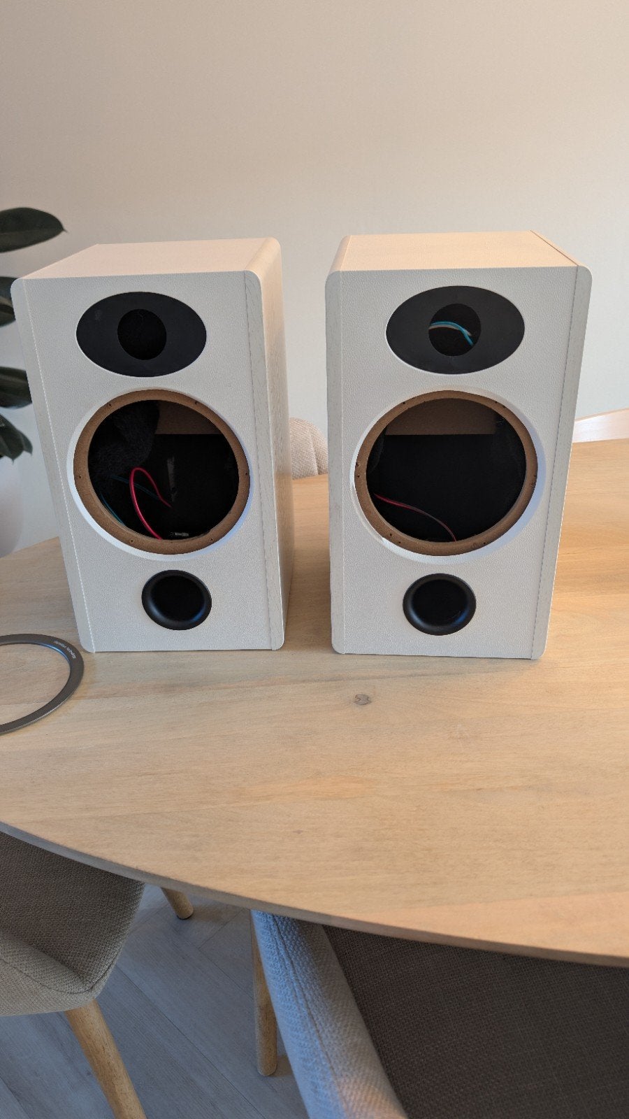 Focal Vestia N1 speaker zonder cones - onderdelen/zelfbouw, Overige merken, Ophalen of Verzenden, Niet werkend, Minder dan 60 watt