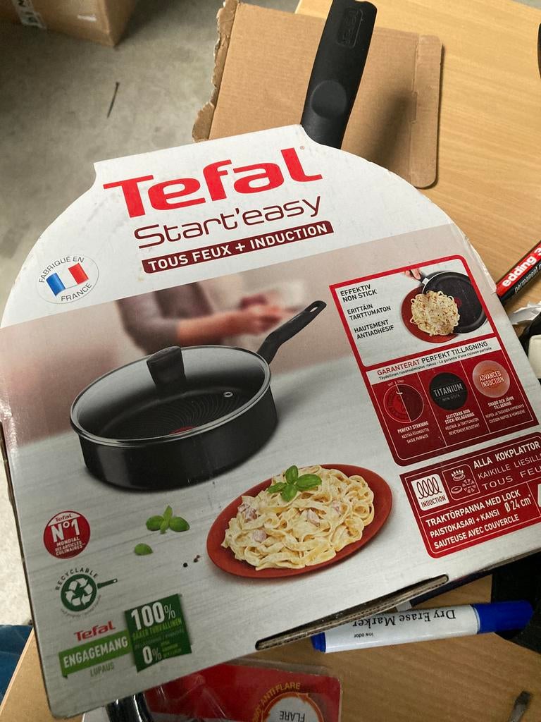 Tefal start Easy inductie 24 cm hapjespan, Huis en Inrichting, Keuken | Potten en Pannen, Ophalen of Verzenden, Nieuw, Inductieplaat