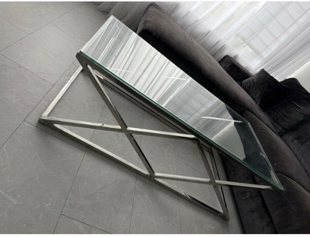 Moderne Salontafel met Glazen Blad en Metalen Onderstel, Ophalen, Gebruikt, 100 tot 150 cm, 50 tot 100 cm
