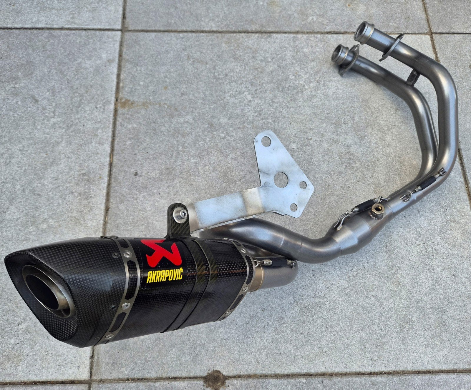 Akrapovic Carbon sport uitlaat systeem MT07 MT 07 2014+, Ophalen, Gebruikt